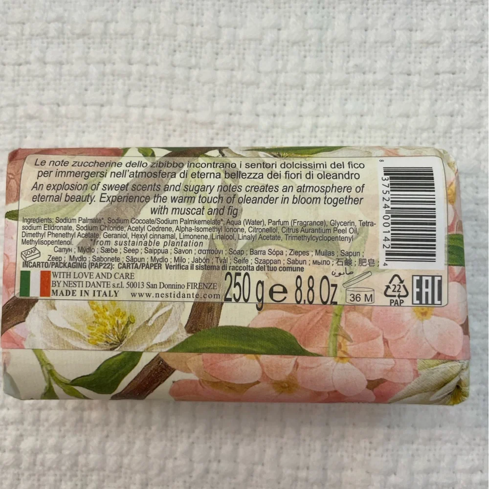 Dolce Vivere Soap-oleander in bloom